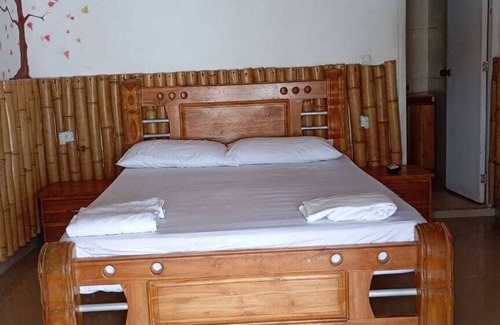 Capurgana Hotel | Hostal Hilltop Capurgana