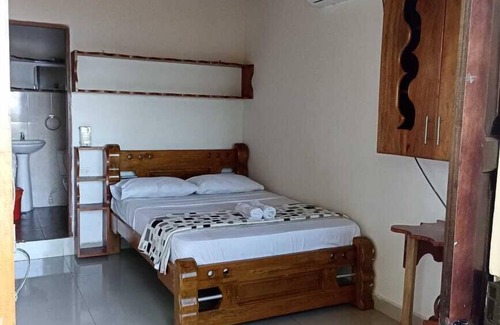Capurgana Hotel | Hostal Hilltop Capurgana