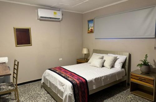 Camarones House | Hostal La Casta