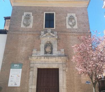 Valladolid House | Hostal Ramón y Cajal