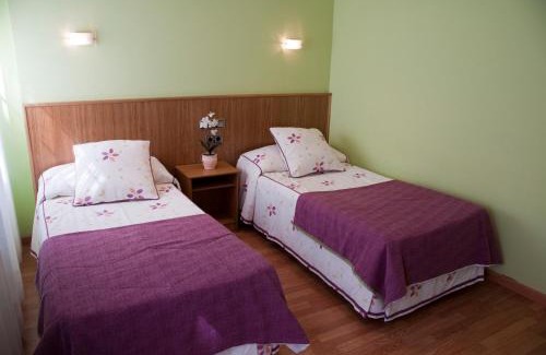 Carino House | Hostal Restaurante La Cepa