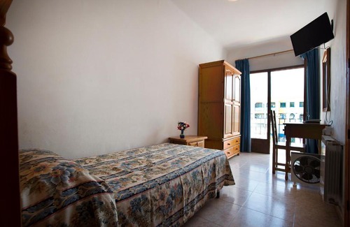 Santa Eulalia del Rio House | Hostal Sa Rota