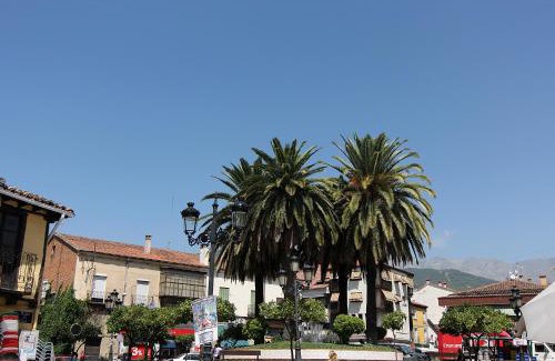 Candeleda House | Hostal Yessy
