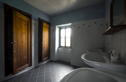 Polinago Bed & Breakfast | Hostel Podesteria di Gombola - art and territory