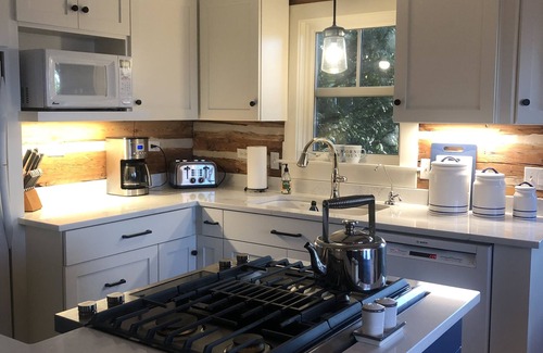 Sister Bay House | Hot tub, fireplace, walking path to town, patio & deck, STUNNING WATER VIEWS!