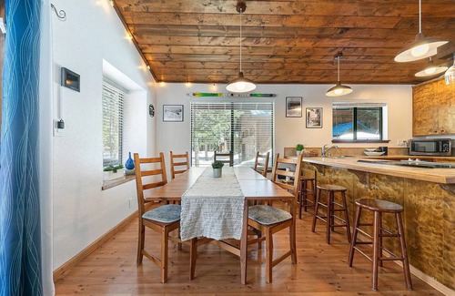 Truckee House | Hot Tub Home in Tahoe Donner – Truckee