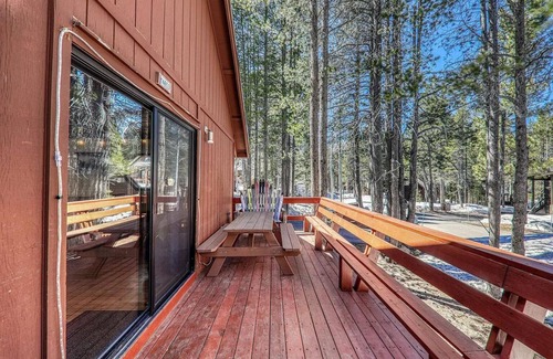 Truckee House | Hot Tub Home in Tahoe Donner – Truckee