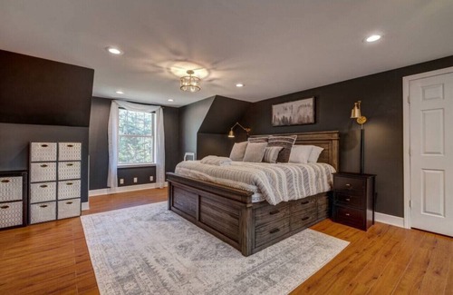 West Ossipee House | Hot Tub| Pet Friendly| Near King Pine Ski Area