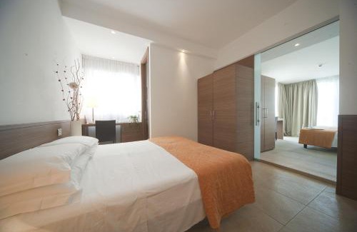 Fogliano Marina Hotel | Hotel Adlon - FRONTE MARE