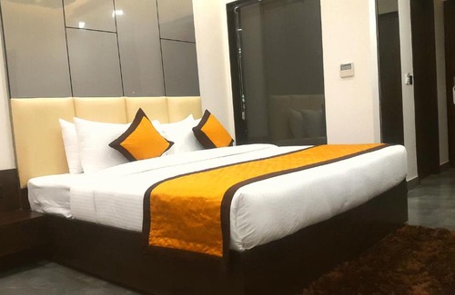 Tonk Road Hotel | Hotel Aksh Inn