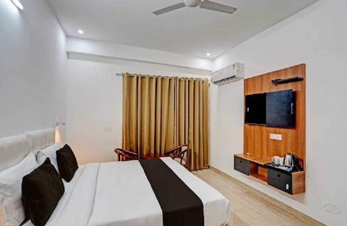Sector 39 Hotel | Hotel Akshay