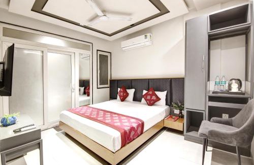 Mahipalpur Extension Hotel | Hotel Applewood Palace - Near Delhi International Airport With - free Airport Drop