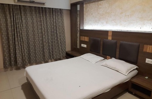 Mumbra Hotel | Hotel Atithi Lodging & Boarding by WB Inn