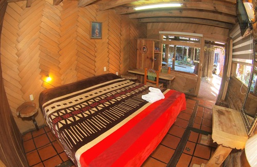 Mazamitla Hotel | Hotel Cabaña Los Ruiseñores