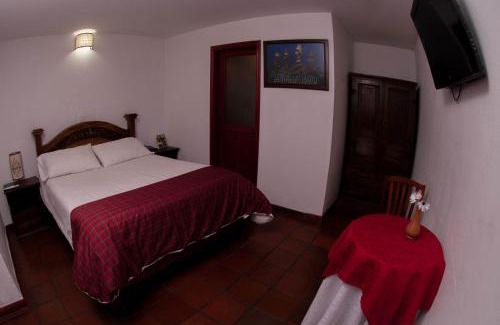 Zipaquira Hotel | Hotel Cacique Real