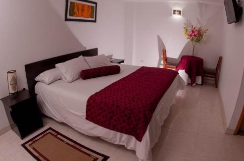 Zipaquira Hotel | Hotel Cacique Real