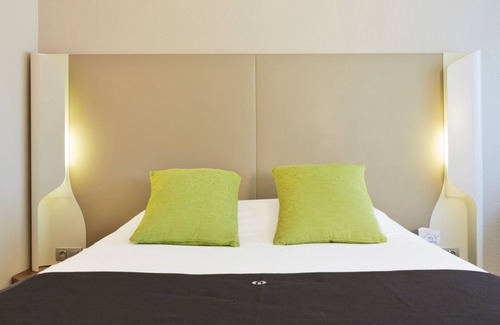 Clermont-Ferrand Hotel | Hotel Campanile Clermont Ferrand Le Brezet