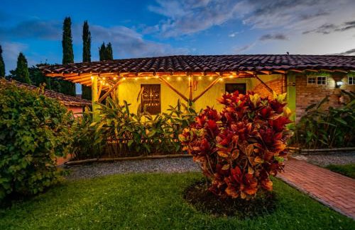 Armenia Hotel | Hotel Campestre Solar De La Luna