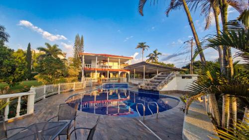 Pereira House | Hotel Campestre Villa Esmeralda