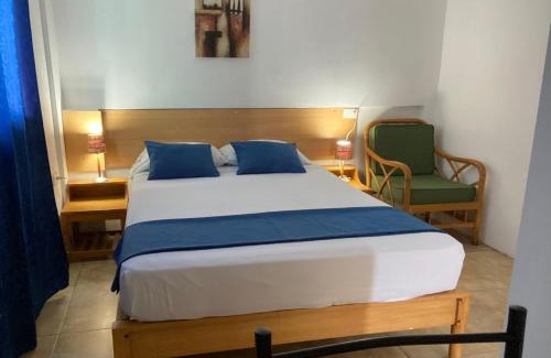Manta House | Hotel Casa Latina