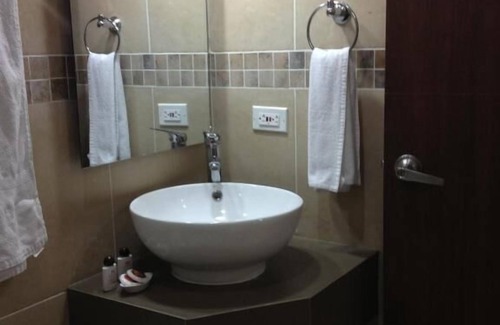 San Juan del Cesar Hotel | Hotel Casa Murillo