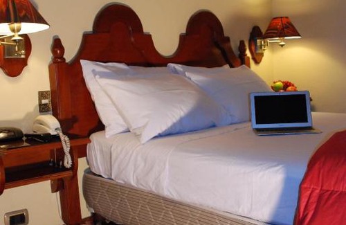 Lake Titicaca - Puno Hotel | Hotel Casona Colon Inn