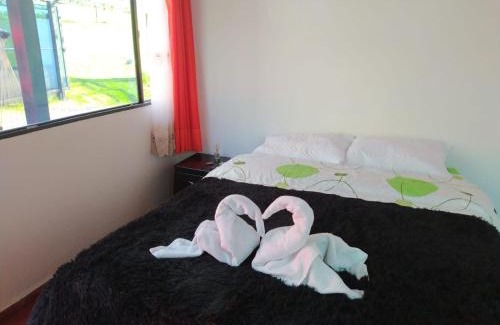 Suesca Hotel | Hotel Chimeneas del Dorado