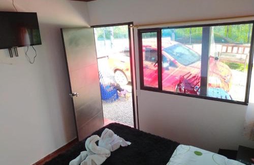 Suesca Hotel | Hotel Chimeneas del Dorado