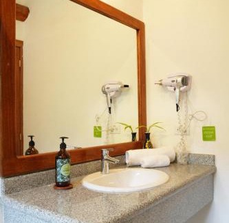 Guangopolo Hotel | Hotel Claroscuro Casa Ilayaku