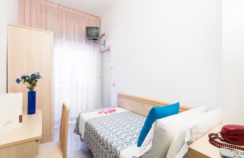 Cagnona Hotel | HOTEL COLA FRONTEMARE