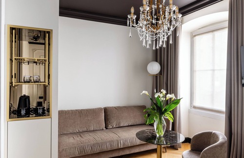 Trieste Old Town Hotel | Hotel Continentale