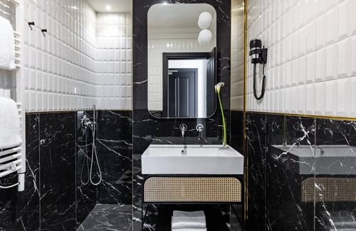 Trieste Old Town Hotel | Hotel Continentale