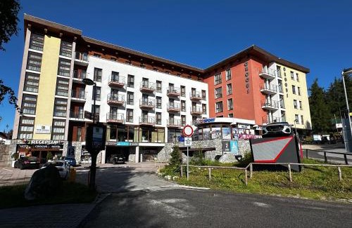 Strbske Pleso Hotel | Hotel CROCUS