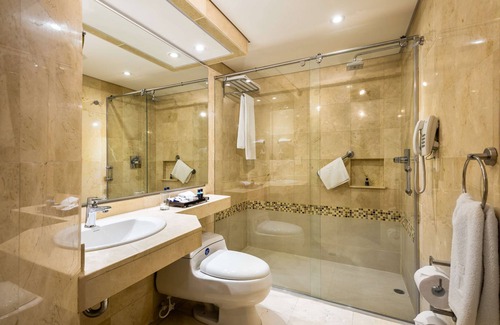 San Patricio Hotel | Hotel Dann Carlton Bogota