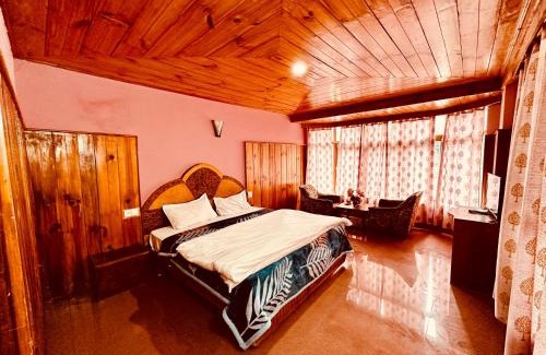 Manali Hotel | Hotel Daulat - Top Rated and Most Awarded Property In Manali
