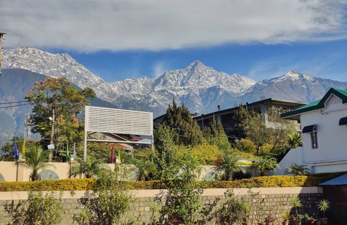 Sidhpur Hotel | Hotel Dharamshala Paradise