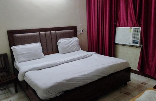 Chandigarh Hotel | Hotel Diamond palace 45C