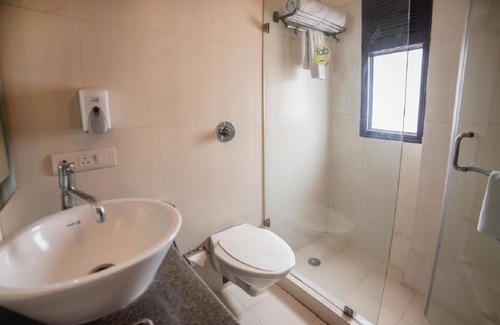 Saket Hotel | Hotel Diamond Tree Saket