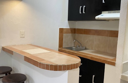 Colonia Adolfo Lopez Mateos Hotel | Hotel Dos Mundos, Isla Cozumel