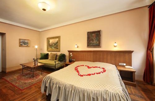 Cesky Krumlov Hotel | Hotel Edward Kelly