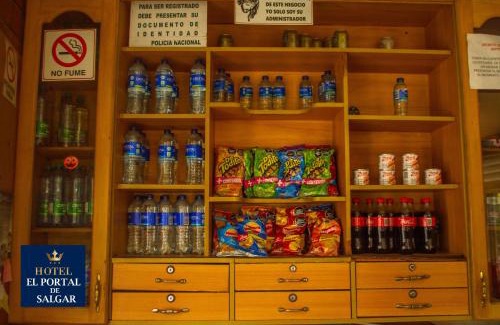 Puerto Salgar Hotel | Hotel El Portal de Salgar