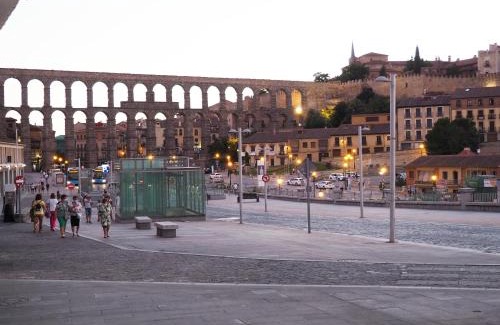 Segovia Old Town Hotel | Hotel ELE Acueducto