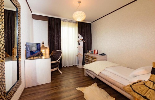 Wiener Neustadt Hotel | Hotel Freizeittempel