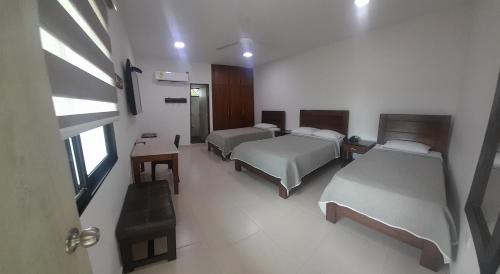 Caucasia Hotel | Hotel Frutas del Lago