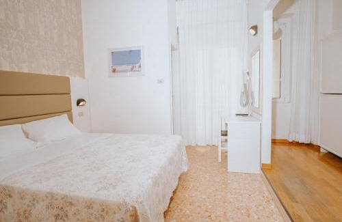 Torre Pedrera Hotel | Hotel Gabriella