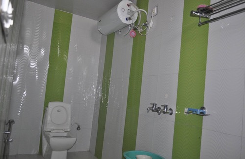 Kempty Range Hotel | Hotel Garden Cottage & Resort Dhanaulti