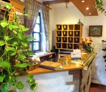 Fischlaken Hotel | Hotel Gastgeb