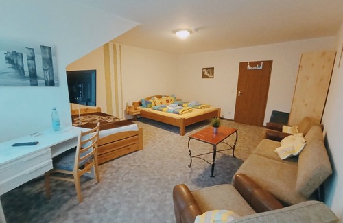 Elkeringhausen Hotel | Hotel Gasthof Müller