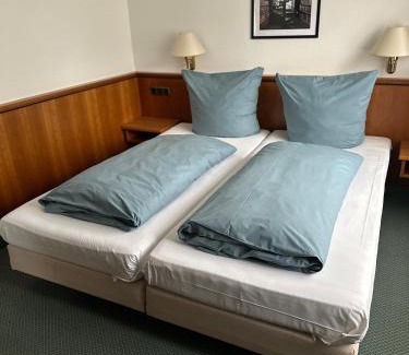 Kornburg - Worzeldorf Hotel | Hotel Graßer