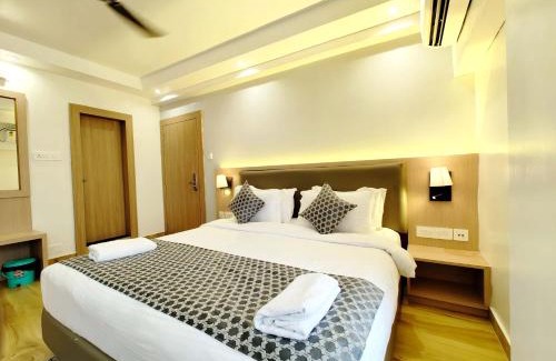 Puri Hotel | HOTEL GRAND RESORT PURI - Swimming-pool-and-Garden, near-sea-beach-and-temple fully-air-conditioned-hotel with-lift-and-parking-facility - A Luxury Collection of Hotel